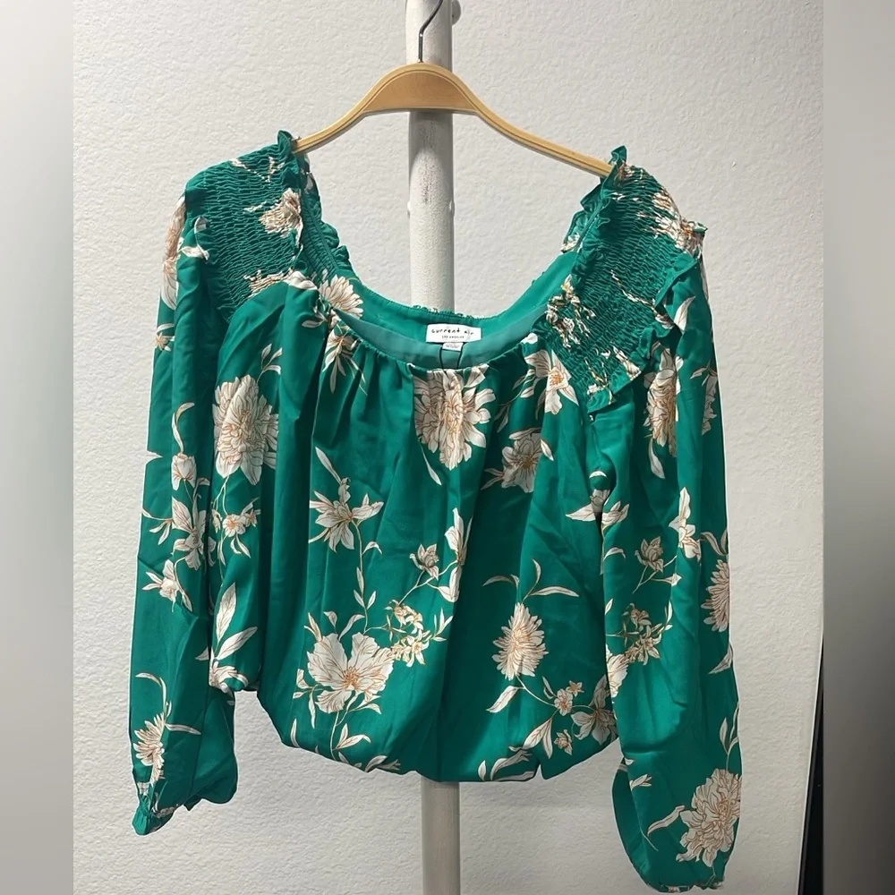 Current Air brand Teal and White Floral 3/4 Sleeve Top - Picture 9 of 10